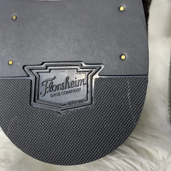 FLORSHEIM Men's Lexington Wing-Tip Oxford - Picture 8 of 13